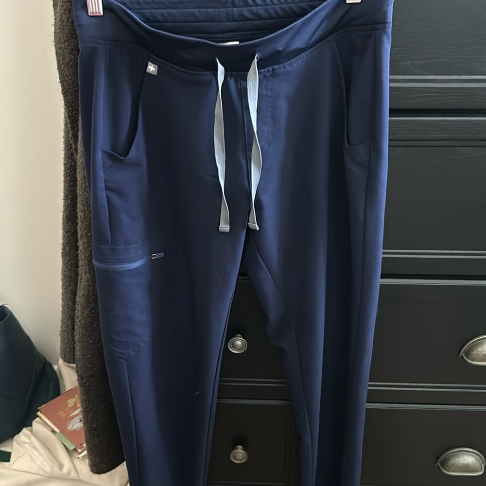 Figs navy blue scrub pants